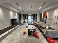 年年丰广场 5室 电梯房 豪装 南北通透 诚心出售 价格可议