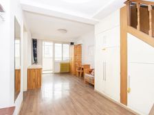 榆树林2000楼龄 海淀黄庄复试三居 交通便利