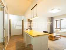 精装修可以拎包入住,高层可以观景奥森,通透的房源