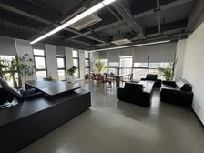 江北四号地铁 恒凯大厦700平半层出租 现房 总部办公