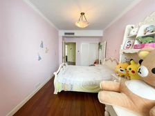 正南华府庄园六区4室2厅精装修