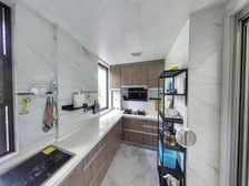 印象外滩198平 4室3厅 南北通透,送地下室和私家花园