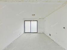 璀璨四季花园三室二厅,南北通透,户型方正,中间楼层,近万宝