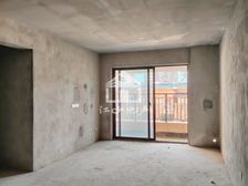 盛天领秀府 4房2厅52万