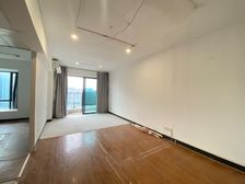 隆德大厦 2 房 65 方 繁华地段 交通便利 近地铁