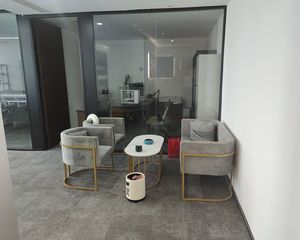 单价9600元!经四路万达 业主急用钱 西向