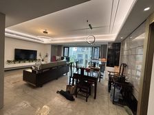 正南中国铁建花语江湾4室2厅精装修