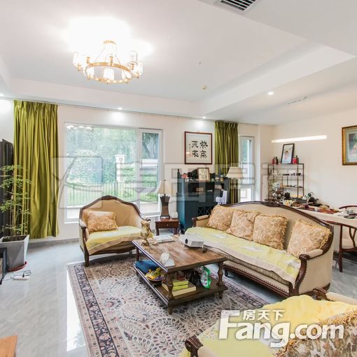 顺义后沙峪新世界丽樽505平精装别墅 4室3厅6卫 南北通透