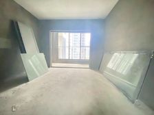 价格可谈,看江景公园,复式四房,得房率高