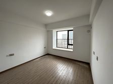 急售 青山湖万达 绿滋肴 次新,龙居东郡正规三房两位