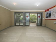 保利大都会丨一楼小区中心南北通透四室丨繁华商圈