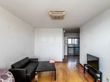 南北通透,房型正气,精装修,得房率高,一梯两户