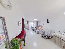 朝阳大悦城、珠江罗马东向两居室、满五年唯一、可以随时看房