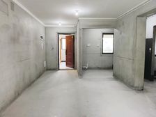 精装两房,送设施,拎包即住,总价低!