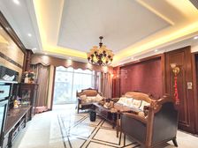 南北通透 精装 盛世新天地 5室 房东急置换 诚心出售