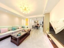 轻轨口香城颐园 一楼带院子 大三房 价格合适 位置安静