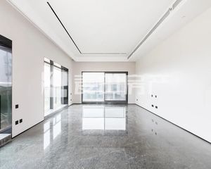 融创·香山壹號院4室2厅精装修
