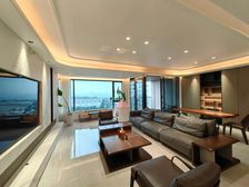 豪装大平层 装修200颗 入住半年 全屋护墙板