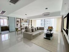 奢阔横厅!配套齐全 !环绕品质大四房!精装交费现房!户型通透