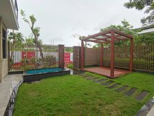 石梅春墅 合院别墅 带大花园 私家停车位 户型通透 环境好!