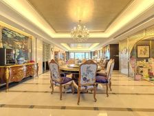 南北通透 保利东郡 5室3厅2厨4卫+保姆套间+1车位