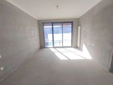 南北通透中建云栖苑3室2厅