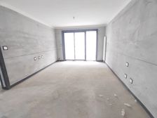 总高11层小高层,一梯两户,南北通透大三房,随时看房