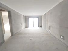 南北通透兴港永威南樾3室1厅