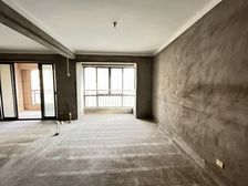 精装两房,送设施,拎包即住,总价低!