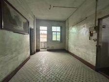 平乐坊小书包房芹菜塘百货宿舍 2居 着急出售