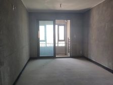 近地铁,正看江,精装三房双卫,拎包入住,带车位。