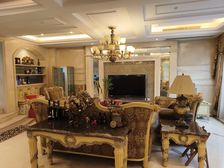 日湖琴云别墅5室2厅3卫南朝向1500.0万元/套出售