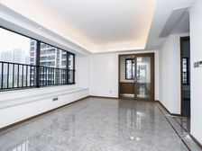 阳光城兴耀花漾里 116.71平4居 南北向精装修 随时签约