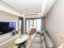 博小 24中南广场九洲玺三开间朝南全天采光精装修