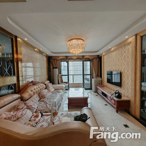 望州岭 狮山公园旁 荣和山水绿城 精装三房 近地铁 商场菜市