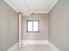 龙湖景粼天著 4室2厅 毛坯出售价格可谈