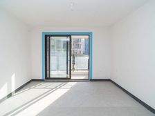 桃李东方 4室2厅 毛坯