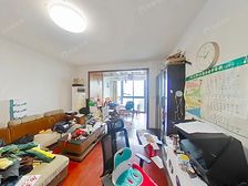 04年小区 板式南北通 中间楼层 近1号线 锦江乐园