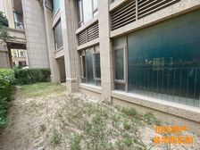 御海阳光北区1楼185平11800元/平 带100平前后花园