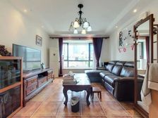 中海星湖国际朝南精装3房,户型正气,楼层好老少皆宜,价格可谈