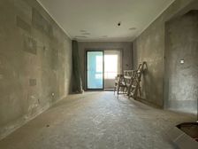 公园一街之隔 人和街 数据谷 带车位