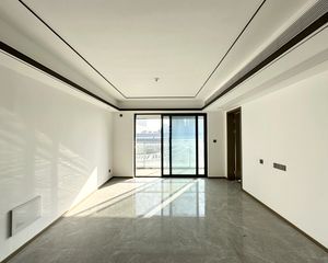宝龙一城4室2厅2卫南朝向390.0万元/套出售