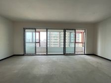 双书包,中粮祥云大横厅四房朝中庭245万