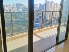 送车位,价格可谈,5套开发商保留房,楼层位置好,未住