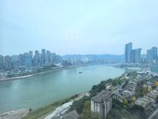 观澜苑A区大平层 看两江交汇、来福士、大剧院和渝中半岛