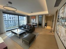 新湖景花苑 3室2厅 南 豪华装修