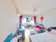 花木内环边 芳雅苑中间楼层