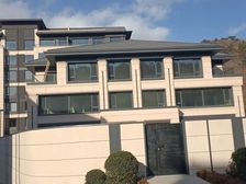 老虎滩独栋别墅 2千平3000万500平大院地下2层车库入户