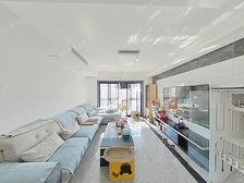 新挂牌好日子大家园5室2厅,装修近60w全屋定制,业主诚心出