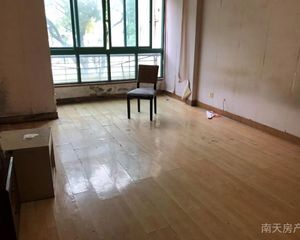 星河湾1室1卫东朝向80.0万元/套出售